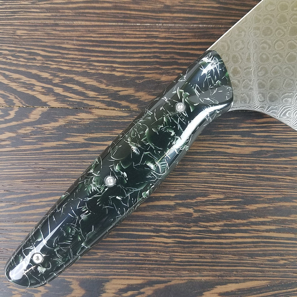 Venom - 10in (254mm) Damascus Gyuto - Dragonscale - Smooth Handle