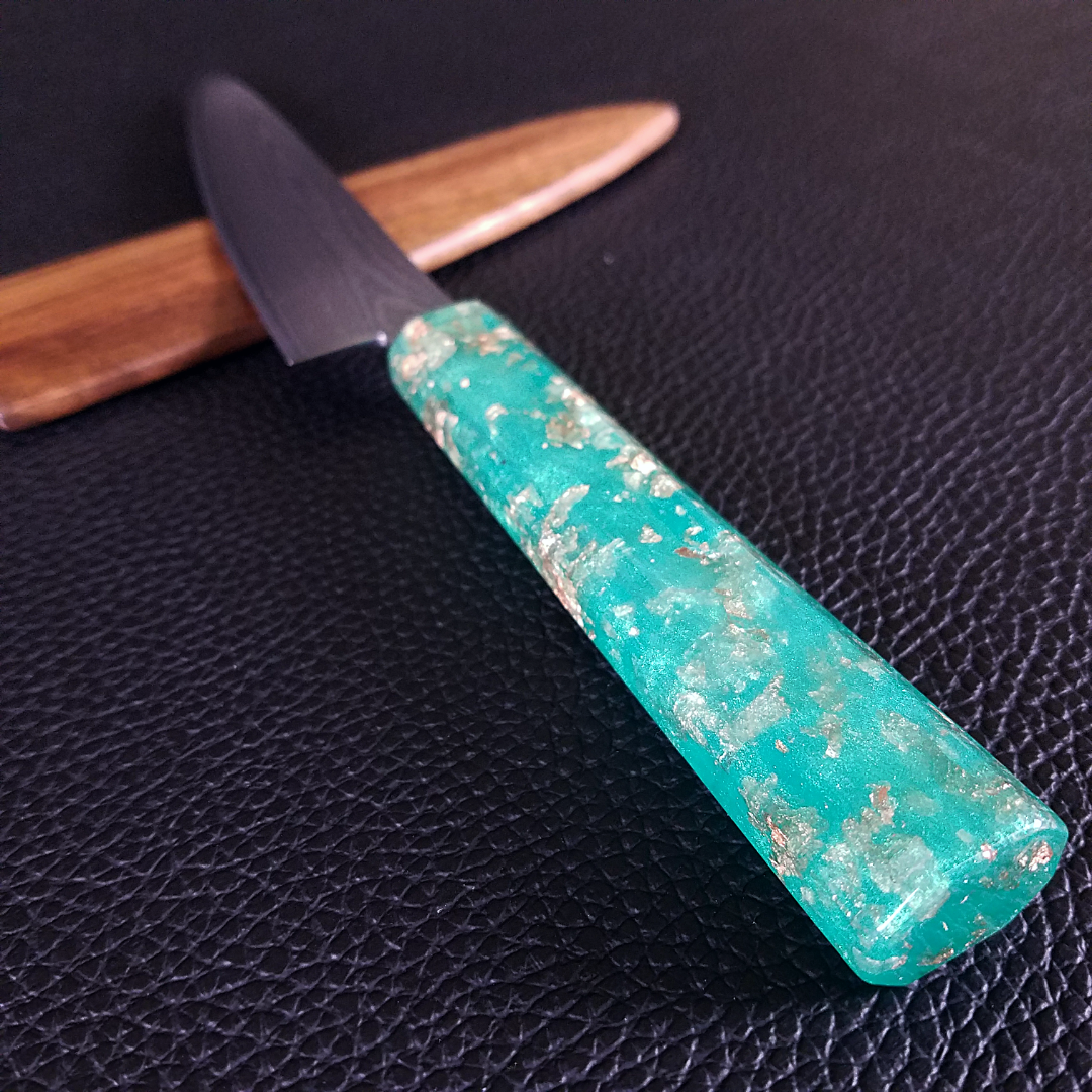 Caribbean Jewel - 6in (150mm) Damascus Petty Culinary Knife