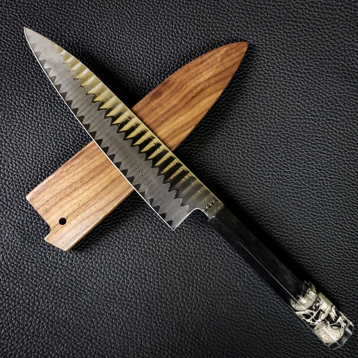 The Dragon&#39;s Closet - 210mm (8.25in) Damascus Gyuto Chef Knife - Hammered