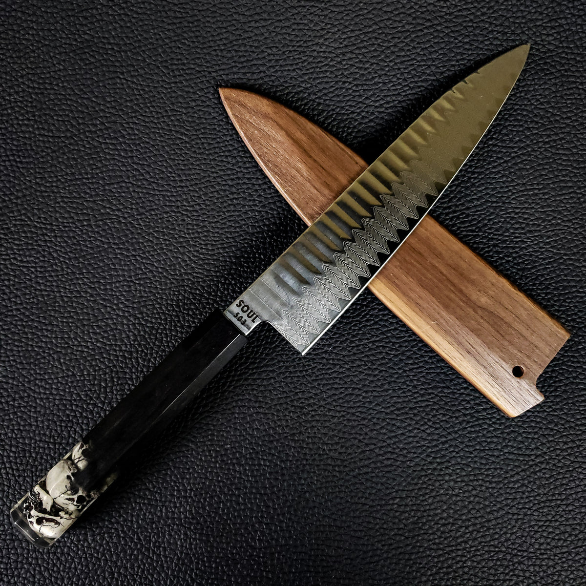 The Dragon&#39;s Closet - 210mm (8.25in) Damascus Gyuto Chef Knife - Hammered