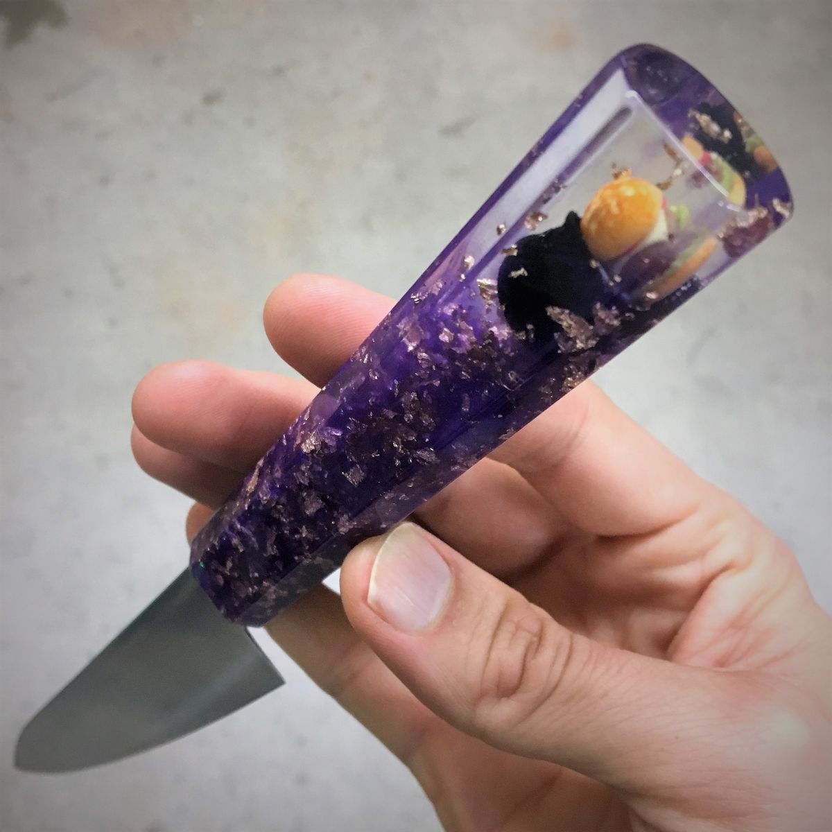 Purple Burger Eater - 6in Petty Culinary Knife